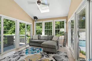 35 Pheasant Ln, Hamden, CT 06518 - Photo 12