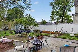 184 Peck St, New Haven, CT 06513 - Photo 16