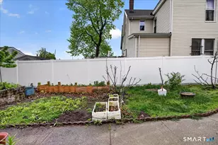 184 Peck St, New Haven, CT 06513 - Photo 40