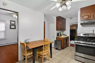 184 Peck St, New Haven, CT 06513 - Photo 8