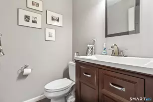 1900 Summer St, Stamford, CT 06905 - Photo 16