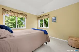 29 Woodridge Ln, New Fairfield, CT 06812 - Photo 18