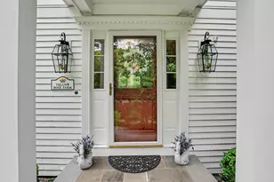 9 Fox Hollow Ln, Newtown, CT 06482 - Photo 6