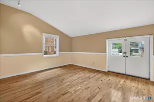 7 Wooster Pl, New Haven, CT 06511 - Photo 12