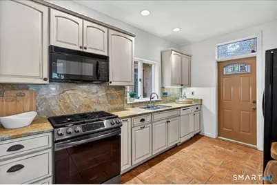 7 Wooster Place #7, New Haven, CT 06511 - Photo 8