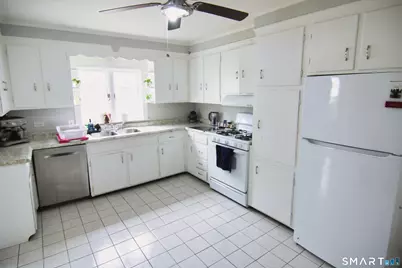 124 Richards Street, West Haven, CT 06516 - Photo 14