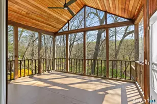 32 Buttonball Ln, Weston, CT 06883 - Photo 18