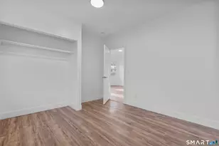 16 Vermont St, Waterbury, CT 06704 - Photo 18