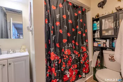 82 Greenwood Street, Naugatuck, CT 06770 - Photo 12