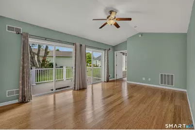 22 Beechwood Drive, Waterford, CT 06385 - Photo 10