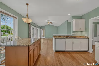 22 Beechwood Drive, Waterford, CT 06385 - Photo 14