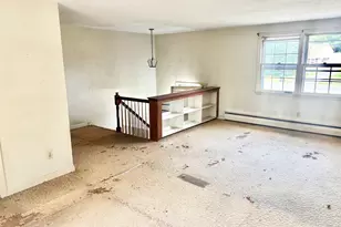 49 Clayton Rd, East Hartford, CT 06118 - Photo 2