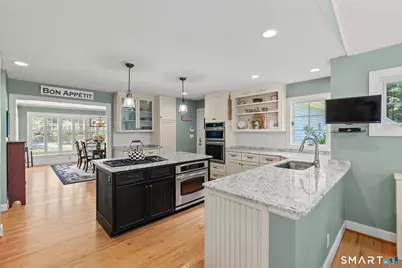 7 Tallwood Lane, Simsbury, CT 06089 - Photo 6