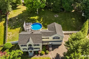 120 Saddleview Rd, Fairfield, CT 06825 - Photo 2