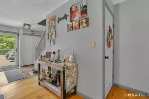 15 Cherokee Ct, Cromwell, CT 06416 - Photo 4