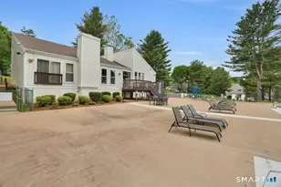 15 Cherokee Ct, Cromwell, CT 06416 - Photo 28