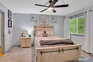 15 Cherokee Ct, Cromwell, CT 06416 - Photo 18