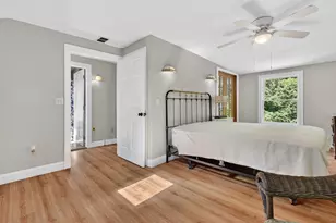 74 Vivian St, Waterford, CT 06385 - Photo 28