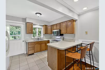 74 Vivian Street, Waterford, CT 06385 - Photo 18