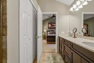 1404 Cypress Dr, Danbury, CT 06811 - Photo 22