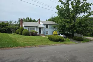 83 Sunnybrook Bend, Waterbury, CT 06708 - Photo 2