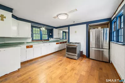 6 Easy Street, Woodbury, CT 06798 - Photo 2