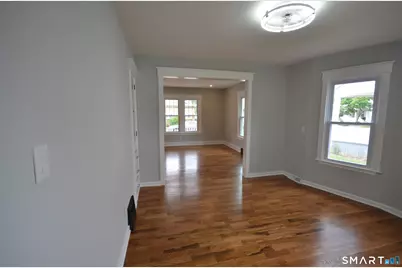 236 Court Street, West Haven, CT 06516 - Photo 8