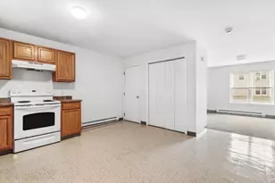 62 Chestnut St Ext, Danbury, CT 06810 - Photo 22