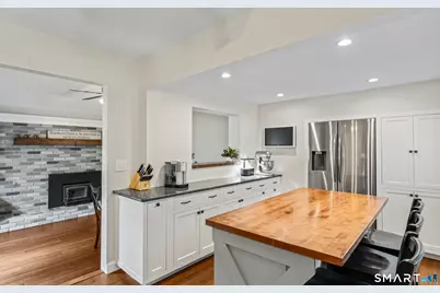 31 Bethpage Drive, Bethel, CT 06801 - Photo 10