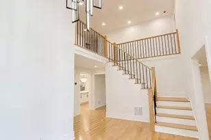 29 Flint Rock Rd, Stamford, CT 06903 - Photo 2