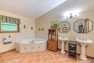 5 Gail Ave, Montville, CT 06382 - Photo 24