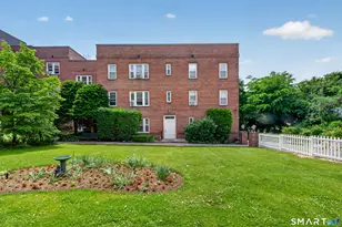 70 Strawberry Hill Ave, Stamford, CT 06902 - Photo 2