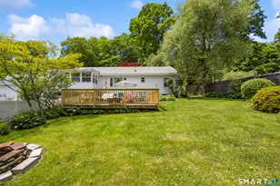 37 Woodland Dr, North Branford, CT 06472 - Photo 8