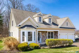 90 Applegate, Southington, CT 06489 - Photo 2