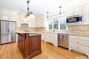 90 Applegate, Southington, CT 06489 - Photo 6