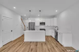 138 Boston Post Rd, East Lyme, CT 06333 - Photo 8