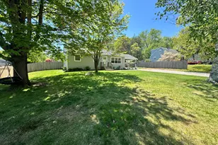 93 Georgia Rd, Montville, CT 06370 - Photo 2