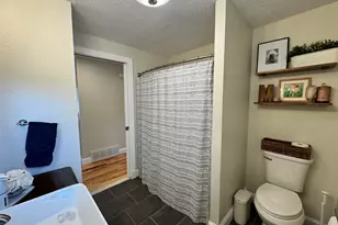 93 Georgia Rd, Montville, CT 06370 - Photo 18