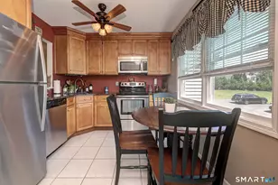 22 Cornerstone Dr, Derby, CT 06418 - Photo 8