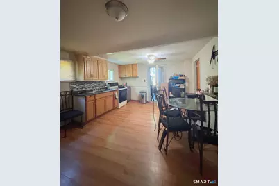 86 Maple Street, Meriden, CT 06451 - Photo 12