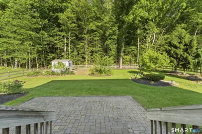 16 Harvest Lane, Bloomfield, CT 06002 - Photo 4