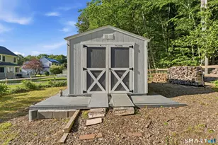 16 Harvest Ln, Bloomfield, CT 06002 - Photo 38
