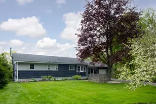 30 Housatonic Ave, North Canaan, CT 06018 - Photo 2