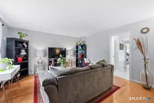 153 Maple St, Manchester, CT 06040 - Photo 10