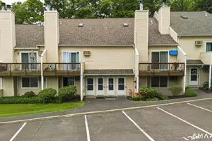 8 Rose Ln, Danbury, CT 06811 - Photo 1