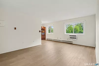 925 Longbrook Avenue #109, Stratford, CT 06614 - Photo 6