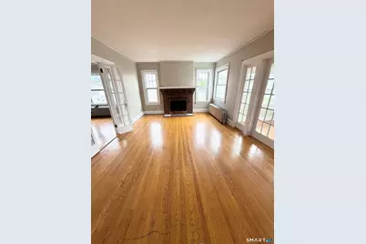 62 S Quaker Lane, West Hartford, CT 06119 - Photo 6
