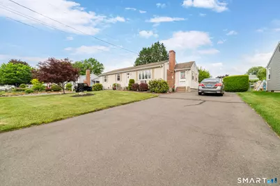 43 Danbury Lane, Bristol, CT 06010 - Photo 2