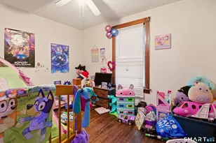 182 Vauxhall St, New London, CT 06320 - Photo 22