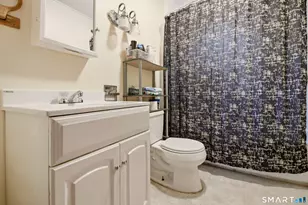 182 Vauxhall St, New London, CT 06320 - Photo 10